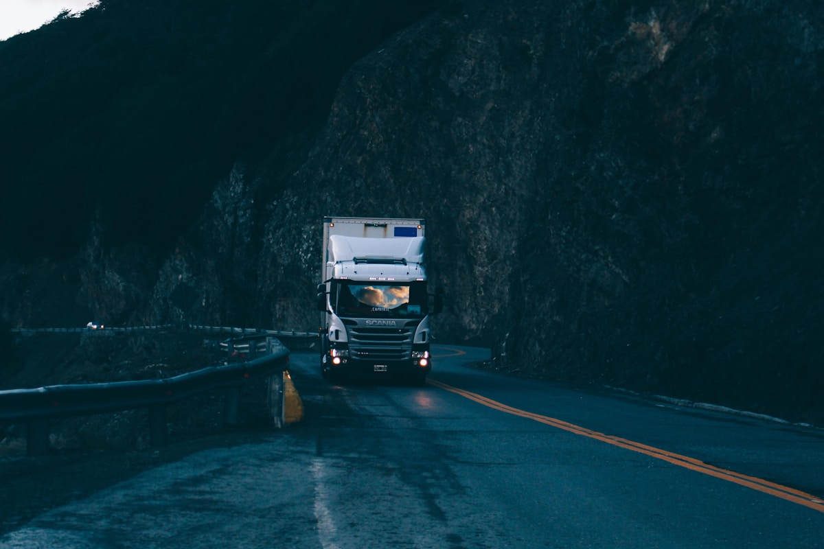 DOUBLE J TRUCKIN LLC